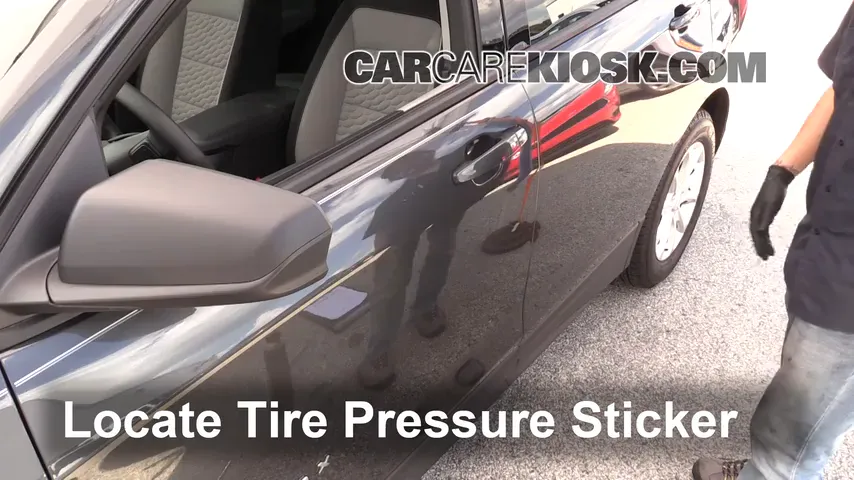 2018 Chevrolet Equinox LS 1.5L 4 Cyl. Turbo Tires & Wheels Check Tire Pressure